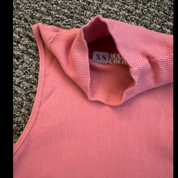 Big Bud Press Sleeveless Turtleneck Raspberry Sorbet - Picture 2 of 4